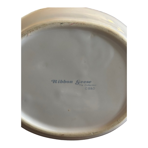 Vintage Ribbon Geese Gravy Boat - Picture 4 of 4